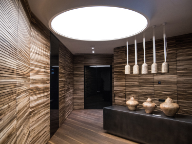 Батько навчив Степана Черновецького керувати чужими грошима. Як він розпоряджається своїми? /Фото 4