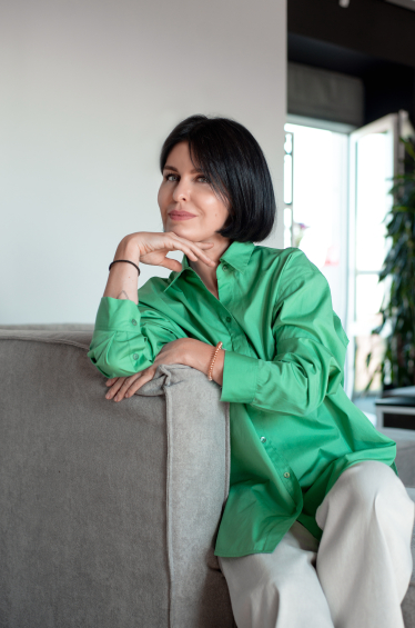 Як Поперешнюк, Гузема, Рєпа та інші підприємиці допомагають жінкам-військовим. Кейс організації «Землячки», які зібрали допомоги на 60 млн грн /Фото 2