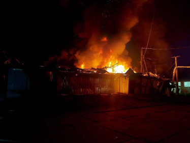 Масований обстріл. Росія атакувала центр Добропілля, мʼясокомбінат на Харківщині і енергооб'єкт ДТЕК на Одещині (фото, відео) /Фото 7