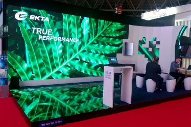 Конструкторы света. Житомирский производитель экранов ЕКТА продает свои технологии уже 30 лет. Почему компании постоянно приходится отбиваться от угроз из Китая /Фото 7