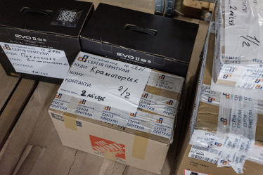 Не до шуток. Как команда Сергея Притулы за полгода построила один из крупнейших милитарных фондов Украины /Фото 13