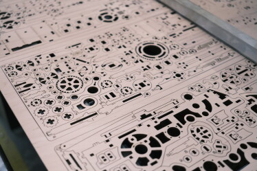 Ugears делает 100 000 3D-пазлов в месяц и продает их в 85 стран. Как выглядит производство этих необычных игрушек /Фото 16