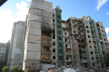 «Нас не зламати». Від війни постраждав кожен другий підприємець Чернігова. Як оживає бізнес у місті на Десні /Фото 14