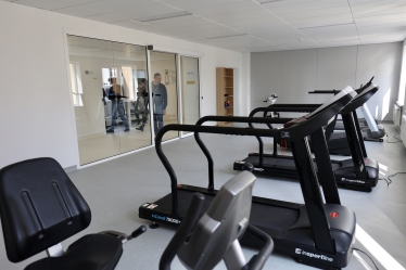 «Не здаємося і цим також ламаємо плани ворога». Як українські військові повертаються до життя після важких поранень і травм /Фото 7