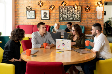 Галерея вместо галеры. Зачем бизнесу коллекции искусства в офисе /Фото 7