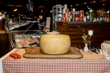 Ставка на деталі. Як у WINETIME розвивають власне виробництво та імпорт сирів /Фото 1