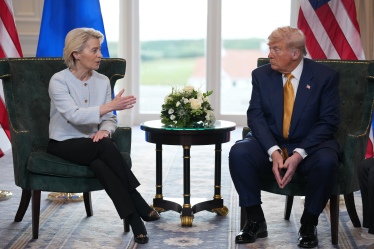 Дональд Трамп Урсула Фон дер Ляєн /Getty Images