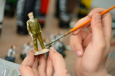 Перша фігурка головнокомандувача Збройних сил України Валерія Залужного /Антон Забєльський для Forbes Ukraine