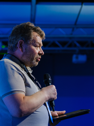 Петро Чернишов Форбс Університет