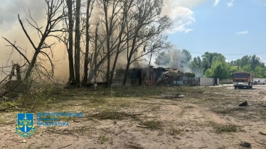 Росіяни завдали ракетного удару по поліклініці в Дніпрі: двоє загиблих, 23 постраждалих (фото, відео) /Фото 4