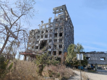 Росія обстріляла Авдіївку з артилерії та танків, є влучання в цивільні обʼєкти і коксохім /Фото 4