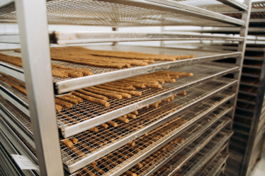 Suziria Brands інвестувала у нове виробництво ласощів для домашніх тварин близько 20 млн грн /Фото 3