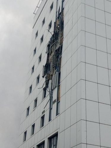 Бомбы и хакеры не дают жизни украинским интернет-провайдерам. Как «невидимые герои» рискуют жизнью, чтобы Украина и дальше была онлайн /Фото 1