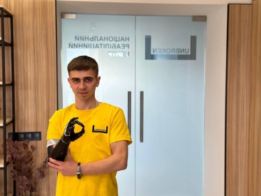 «Не здаємося і цим також ламаємо плани ворога». Як українські військові повертаються до життя після важких поранень і травм /Фото 4