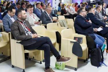 Як український бізнес пройшов перший рік повномасштабної війни? Ключові тези з Весняного ділового форуму у Львові /Фото 9