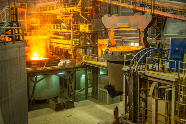 Як плавлять «зелену» сталь в Україні /Фото 8