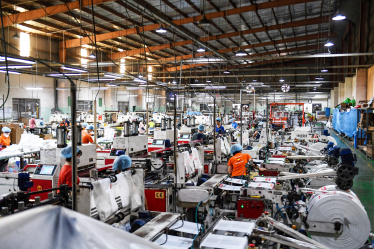 Текстильне виробництво у Вʼєтнамі /Getty Images