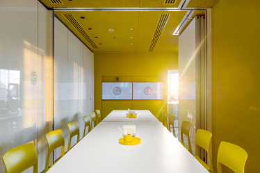 Як створити офіс, схожий на дім. Ось 8 рішень від компаній, яким, здається, це вдалось&amp;nbsp; /Фото 145