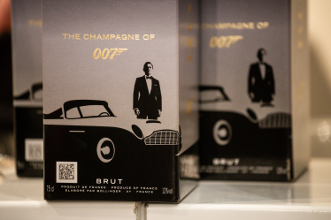 Ювілейна бондіана: як пройшла найочікуваніша прем’єра року в ЦУМі&amp;nbsp; /Фото 19