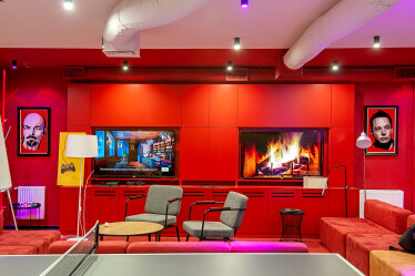 Галерея вместо галеры. Зачем бизнесу коллекции искусства в офисе /Фото 35