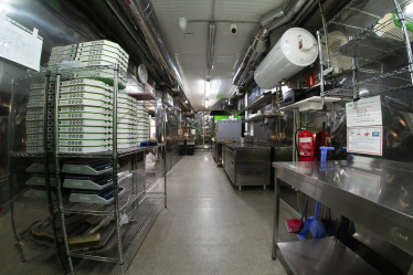 Секс-шоп з України в центрі Барселони. Війна змусила українських підприємців відкривати франшизи в Європі. Як вони планують будувати там бізнес /Фото 2