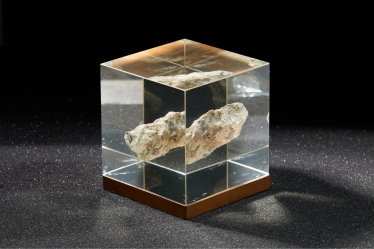 Музей фрагментів війни зібрав 300 артефактів для допомоги постраждалим від дій окупантів. Дев’ять історій експонатів&amp;nbsp; /Фото 9