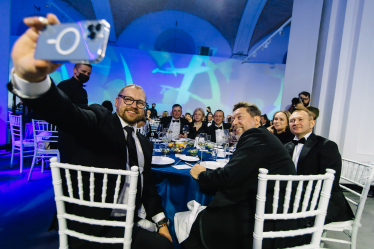 Підприємці роздали за два тижні більше 54 млн гривень. На що жертвують гроші Здесенко, Тігіпко, Буткевич та інші українські бізнесмени /Фото 7