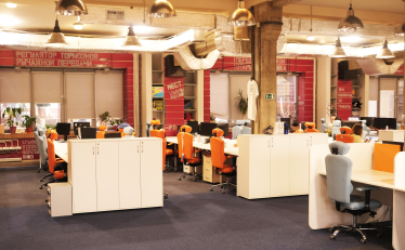 Как смешать «экстравертные» и «интровертные» отделы в одном офисе? Медиакомпания AIR Media-Tech, кажется, нашла решение. Что у нее получилось /Фото 14