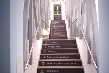 «Киевстар» отказался от классических рабочих мест и оставил в офисе только опенспейсы и креативные пространства. Зачем это компании /Фото 25