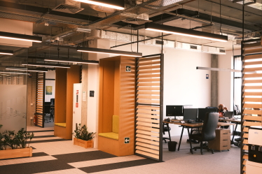 IT-компанія Intellias спробувала зміксувати простір, де народжується не тільки код, але й творчість. Що у неї вийшло /Фото 9