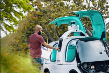 Роботи-посильні стартапу Nuro доставляють пакунки та продукти. Чому компанія коштує вже понад $8 млрд і має інвестиції від Google /Фото 1