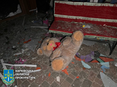 Уничтожены 100 павильонов. Что известно о российском ударе по рынку «Барабашово» в Харькове (фото) /Фото 6