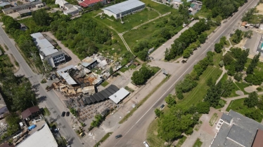 «Нас не зламати». Від війни постраждав кожен другий підприємець Чернігова. Як оживає бізнес у місті на Десні /Фото 8