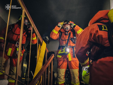 Атака на Киевскую область. Вражеские беспилотники убили трех человек, есть разрушения (фото) /Фото 9