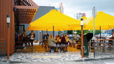 Українські landlords. Інтервʼю з Андрієм Журжієм, засновником REIT-компанії Inzhur, що дозволяє малим інвесторам спільно володіти великими обʼєктами нерухомості /Фото 1