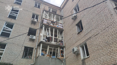 Россия попала по детской площадке в Николаеве. Зеленский заявил, что нужны новые решения по защите /Фото 3
