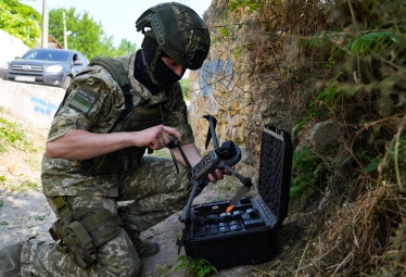 Дрон DJI Mavic 3 безпілотник /Getty Images