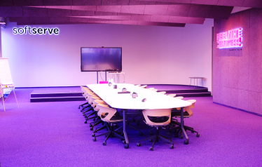 Офіс для тих, хто не хоче працювати в офісі. SoftServe відкрила новий простір у розпал пандемії. Що з цього вийшло /Фото 40