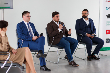 Бути в ділі: як на Весняному діловому форумі шукали нові можливості підтримки українського бізнесу /Фото 6