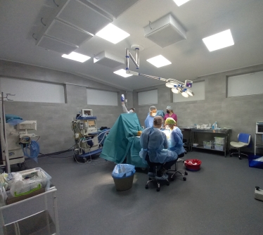 Среди пациентов – легендарные защитники Мариуполя и «Азовстали», представители ВСУ, ГУР, полка «АЗОВ», Национальной полиции, МЧС и воины «Иностранного легиона».