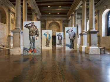 «Креативность противоположна разрушительной силе смерти». 10 работ украинских и мировых художников, посвященных войне и сопротивлению в Украине /Фото 5