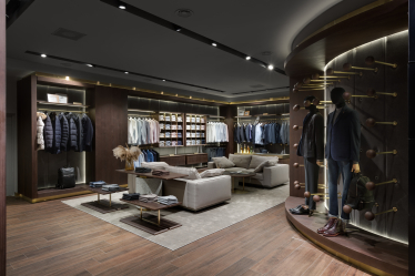 «Роль офлайну сьогодні – давати позитивний клієнтський досвід». СЕО ЦУМу Євген Мамай про зміни модного ритейлу /Фото 2