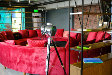 Как создать офис, похожий на дом. Вот 8 решений от компаний, которым, кажется, это удалось /Фото 5