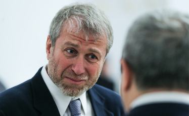 Російські олігархи легко оминають санкції Заходу. Як вони це роблять? Forbes пояснює /Фото 3