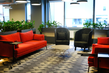 Диджитал-команда Альфа-Банка Украина работает в «13-комнатной квартире». Зачем в компании создали такой формат офиса /Фото 12