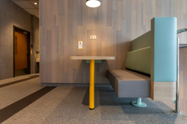 McDonald’s на вокзалі в Києві