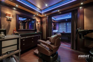 Яхта ACE. / Фото yachtharbour.com