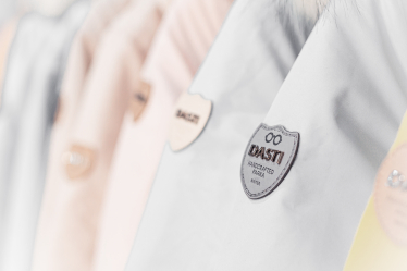 Украинский бренд парок DASTI пережил локдауны и аномально теплую зиму, не потеряв ни гривны. В чем секрет выживания /Фото 6