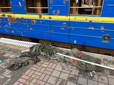 Неефективна «Укрзалізниця» перетворилася на машину з порятунку мільйонів українців. Як компанію переставили на воєнні рейки /Фото 5