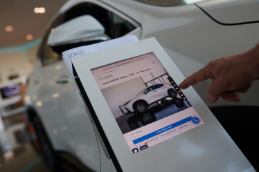 «Раніше люди приходили в автосалони за інформацією, а сьогодні – за увагою», – Олександр Джуринський, CEO та співвласник групи компаній VIDI про ключові складові успіху бізнесу групи /Фото 2